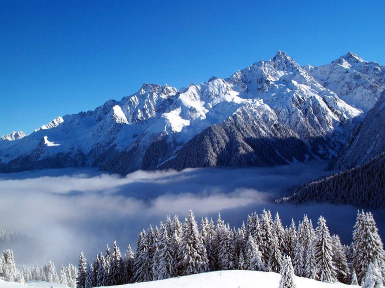 photo photo paysage de montagne en hiver